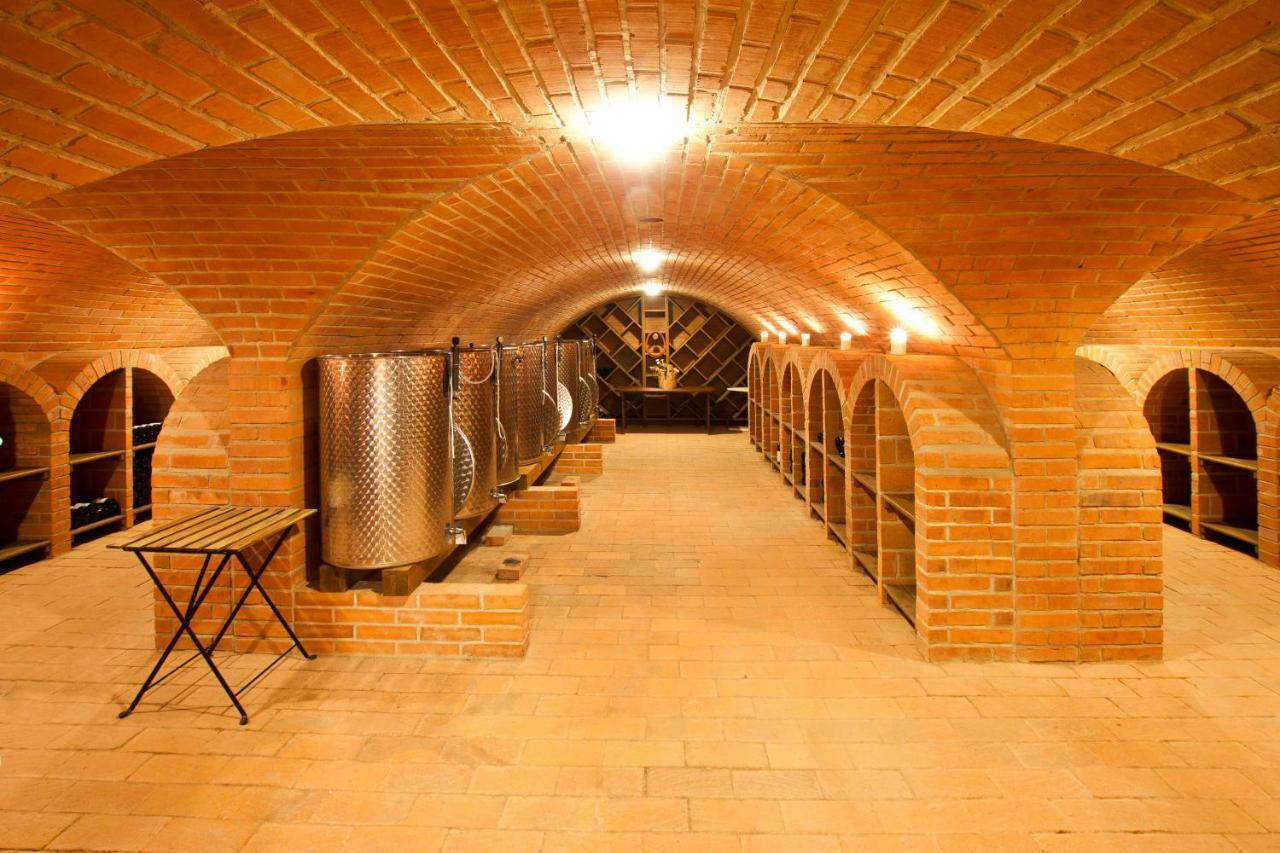 Penzion Krasny Sklep Znojmo Exterior foto